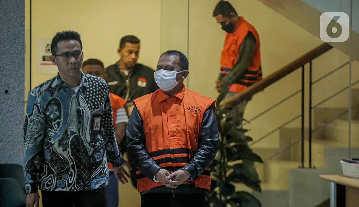 Keempatnya ditetapkan tersangka usai terjaring operasi tangkap tangan (OTT) pada Kamis, 11 Januari 2024 kemarin. (Liputan6.com/Faizal Fanani)
