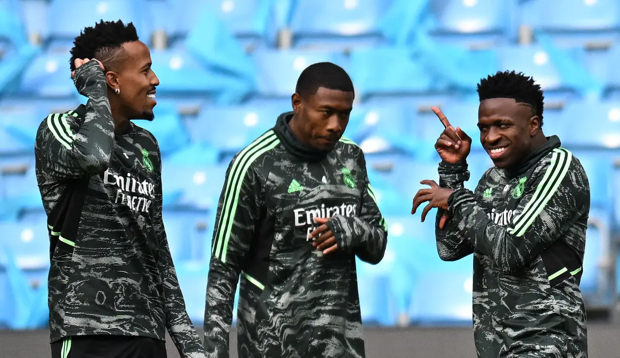 Real Madrid harus menang dengan mencetak setidaknya satu gol di kandang City untuk lolos ke final. (AFP/Oli Scarff)