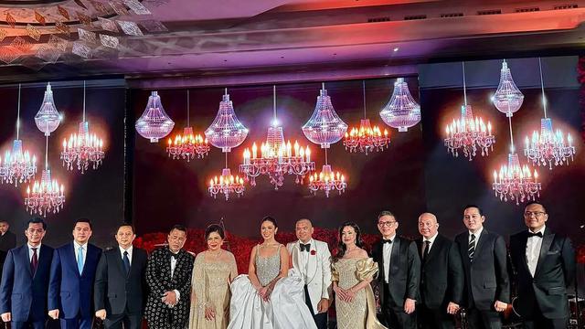 Pesta Pernikahan Frank Hutapea