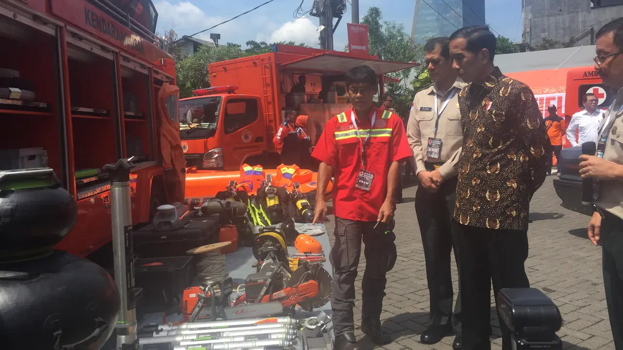 Presiden Joko Widodo atau Jokowi membuka rapat koordinasi Badan Nasional Penanggulangan Bencana (BNPB) se-Indonesia di Jatim Expo, Surabaya, Jawa Timur.