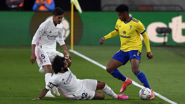 FOTO: Bantai Cadiz, Real Madrid Puncaki Klasemen La Liga Spanyol