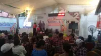 Nonton bareng Debat Cagub DKI 2017 di Rumah Lembang, Jakarta. (Liputan6.com/Khairur Rasyid)