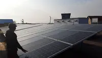 PLTS 100 GW Berpotensi Hasilkan Nilai Ekonomi Karbon Rp 6,31 Triliun