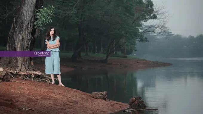 [Bintang] B2 Eksklusif Cut Meyriska