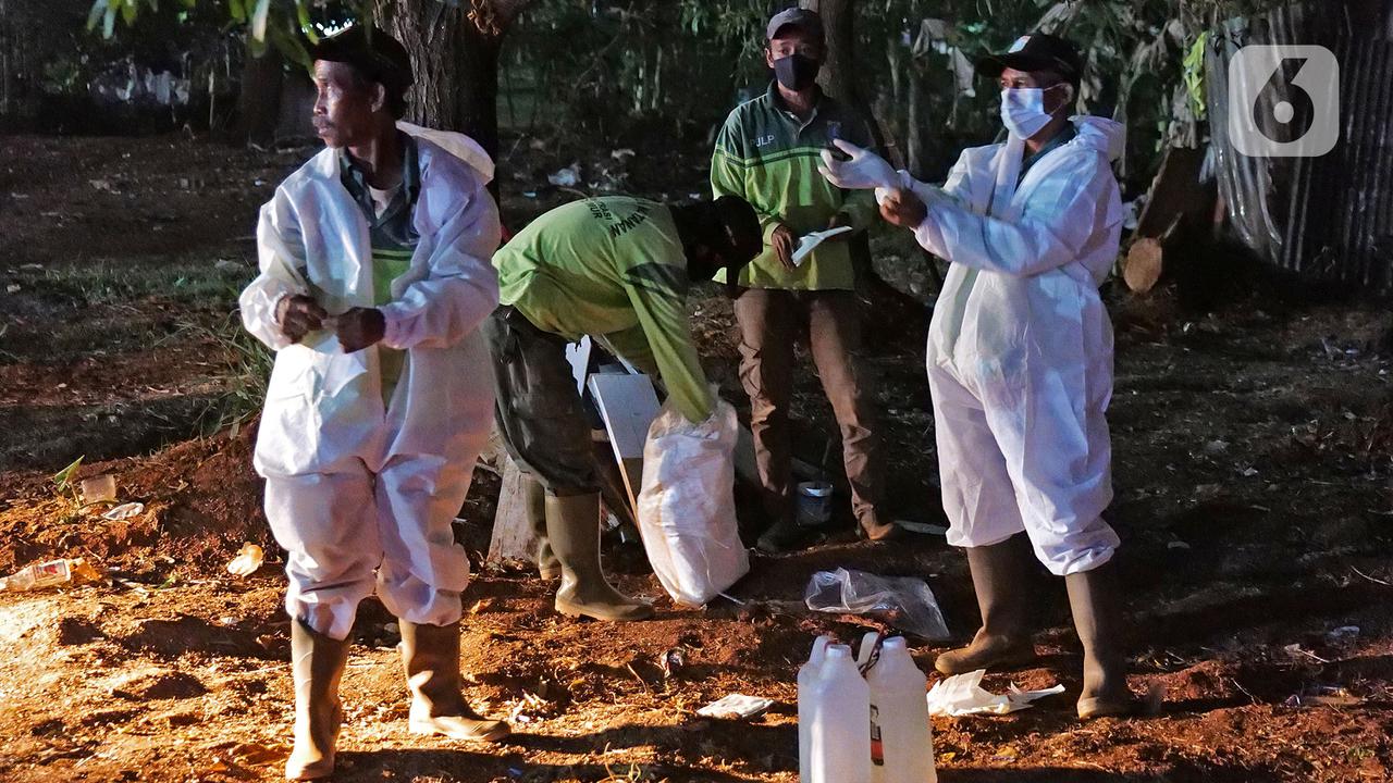 FOTO: Angka Kasus Baru COVID-19 Masih Tinggi