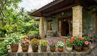 TOP 3: Inspirasi Teras Rumah Sederhana, Ide Kebun Koro Pedang dan Desain Area Cuci dan Dapur Tidak Licin
