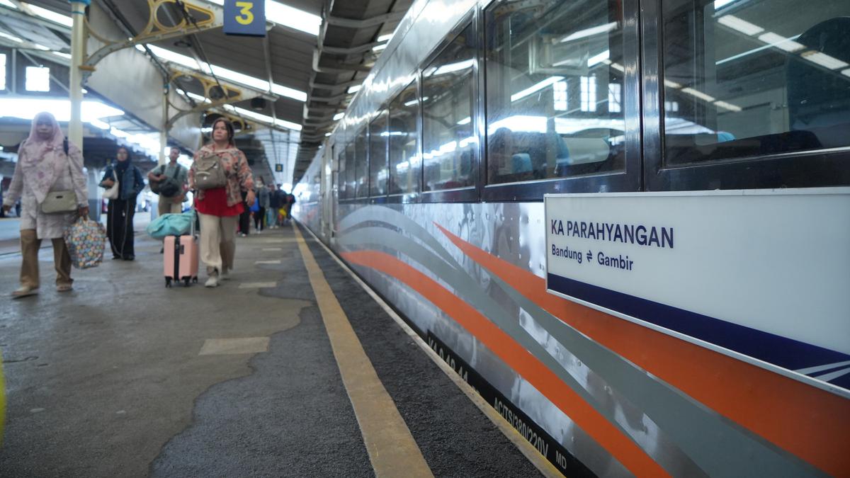 Imbas KRL Anjlok di Stasiun Jakarta Kota, KA Parahyangan dari Bandung Batal Berangkat