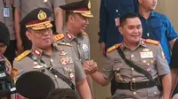 Kapolri Jenderal Pol Listyo Sigit Prabowo resmi melantik Irjen Fadil Imran menjadi Kabaharkam Polri dan Irjen Karyoto menjadi jadi Kapolda Metro Jaya. (Merdeka/Nur Habibie)