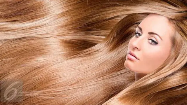 Bosan dengan permasalahan rambut lepek? Yuk aplikasikan dry sampo buatan sendiri.