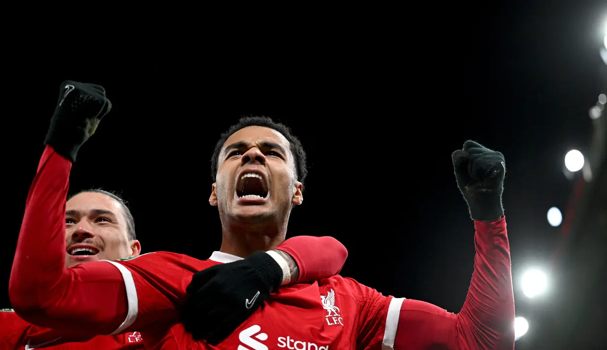 Di babak kedua, Liverpool baru comeback lewat gol-gol dari Curtis Jones (68') dan Cody Gakpo (71'). (Paul ELLIS / AFP)