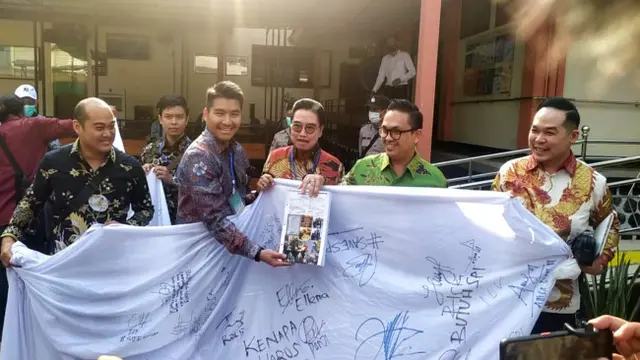 Kuasa Hukum Bawa Tandatangan Siswa SPI Kota Batu Jadi Bukti JEP Tak Bersalah