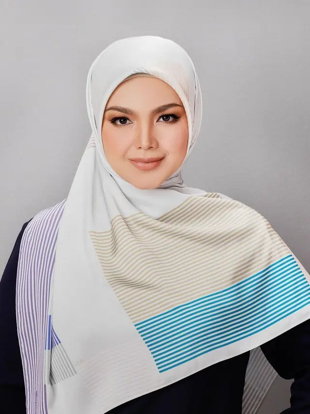 FOTO: Deretan Artis yang Hamil di Usia 40 Tahun, Disambut Haru Bahagia