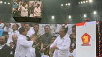 Rapat Pimpinan Nasional (Rapimnas) Partai Gerindra bergemuruh dengan teriakan yel-yel &ldquo;Terima kasih Jokowi,&rdquo; di Indonesia Arena, Senayan, Jakarta, Sabtu (31/8/2024) (Liputan6.com/Delvira Hutabarat)