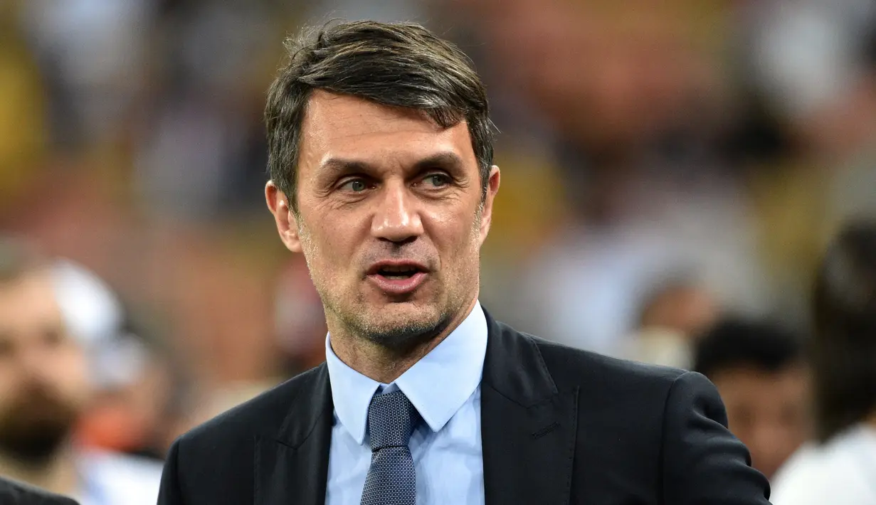 Dalam rilis resminya, I Rossoneri mengkonfirmasi bahwa Direktur Teknik Klub, Paolo Maldini, telah tertular virus corona. (AFP/Fayez Nureldine)