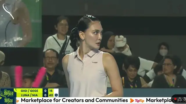 Model Rambut Kepang ala Luna Maya