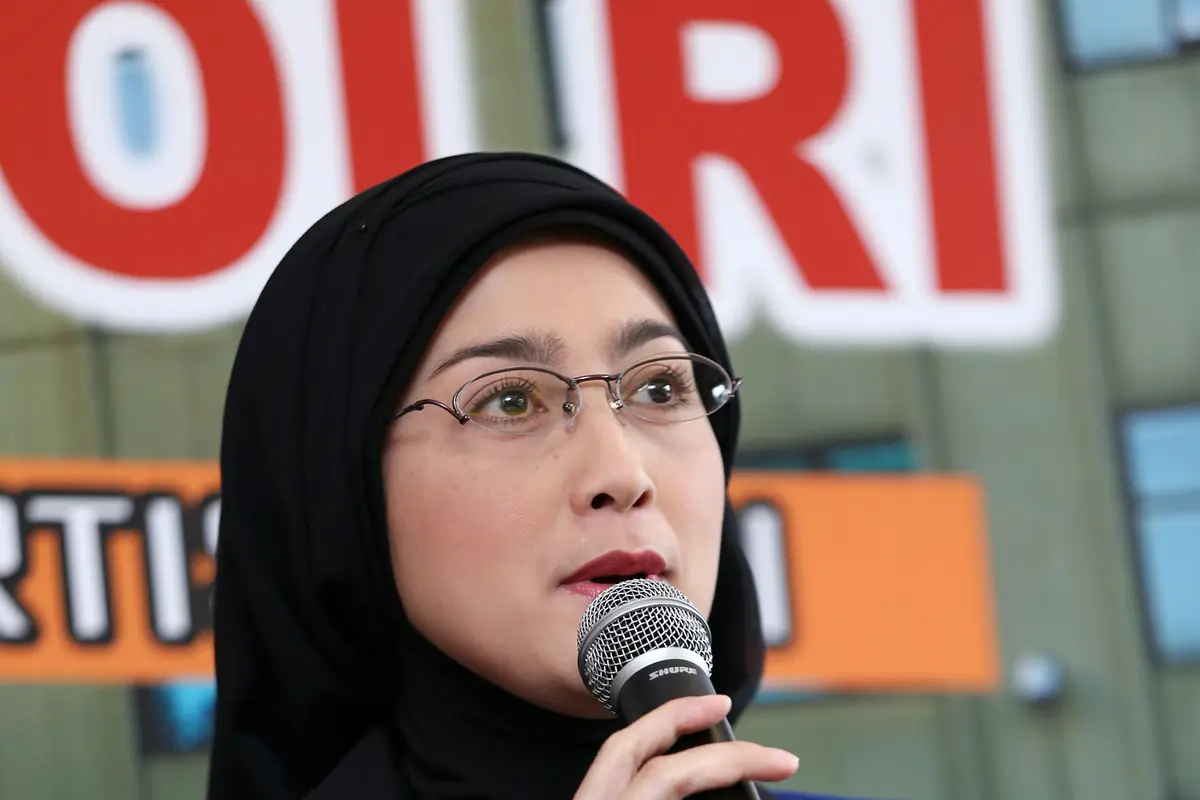 Desy Ratnasari