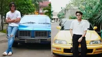Artis pria naik mobil klasik (Ist)