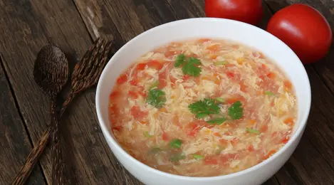 Resep Sup Telur Tomat Sederhana untuk Menu Sarapan Sehat - Lifestyle Fimela.com