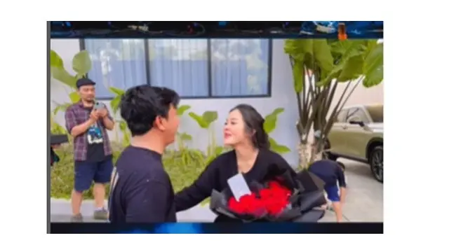 8 Momen Kejutan Ulang Tahun Bella Bonita, Dapat Mobil dari Denny Caknan
