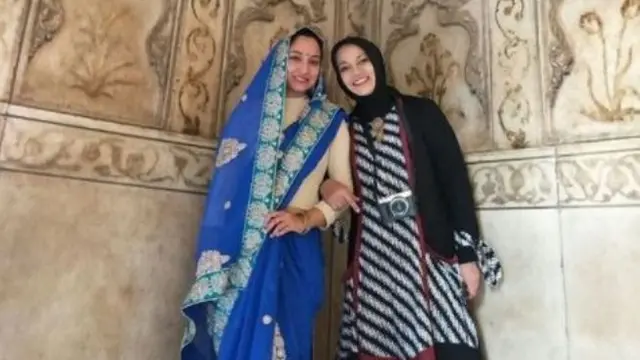 Marissa Haque dan Isabella Fawzi