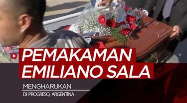 Berita video pemakaman jenazah striker Cardiff City, Emiliano Sala, dengan proses kremasi berlangsung mengharukan di kota kecil Progreso, Argentina, Sabtu (16/2/2019).