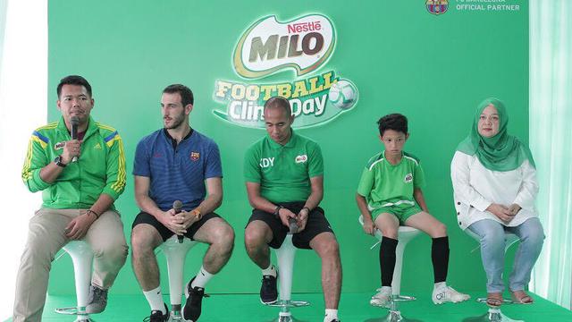 Milo Football School Day