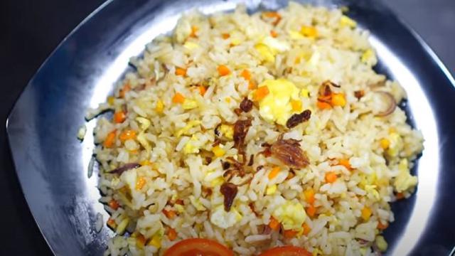 Resep Nasi Goreng Mentega Menu Sahur Cepat Saji Yang Nikmat Ramadan Liputan6 Com