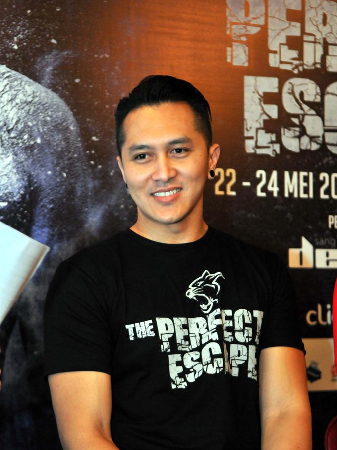 Jalani Aksi Berbahaya, Demian Aditya Berusaha Tenangkan Istri - News