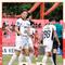Jose Enrique rayakan gol di laga Semen Padang vs Persik Kediri. (X Persik Kediri)