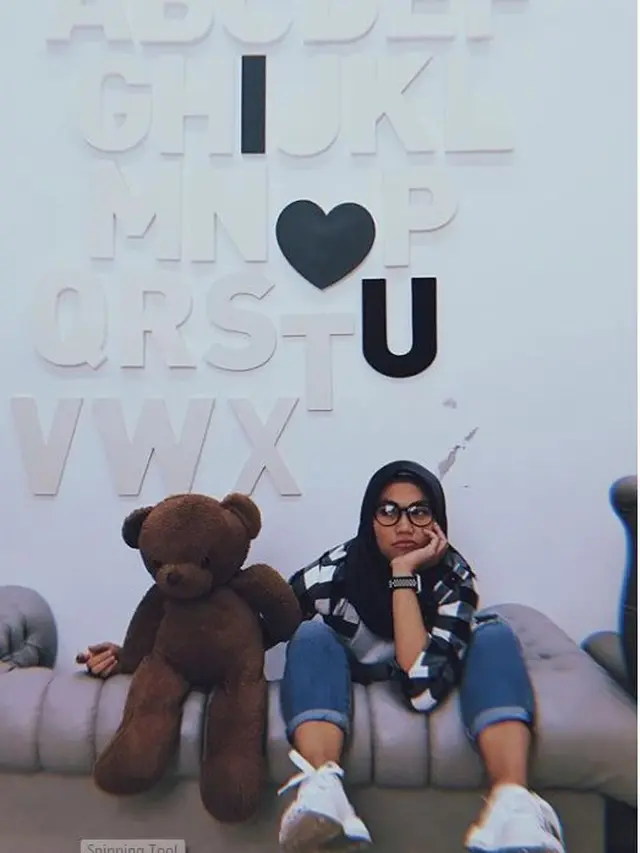 Defia Rosmaniar
