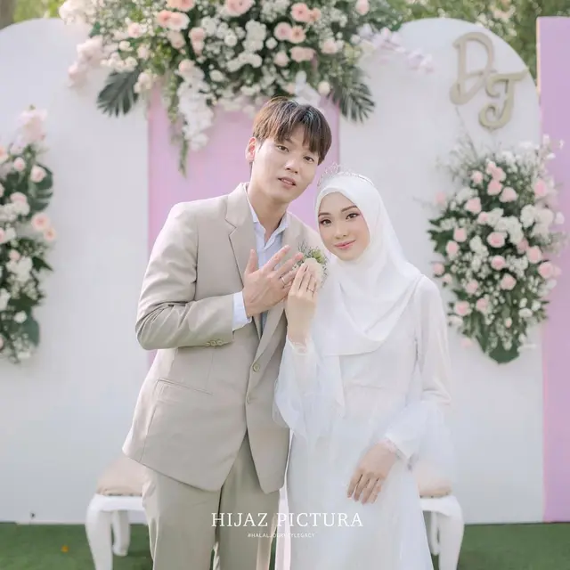 6 Momen Pernikahan Aa Daehoon dan Julia Prastini, Seleb TikTok Mualaf Asal Korea