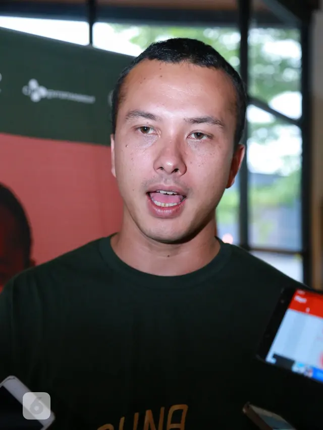 [Bintang] Nicholas Saputra