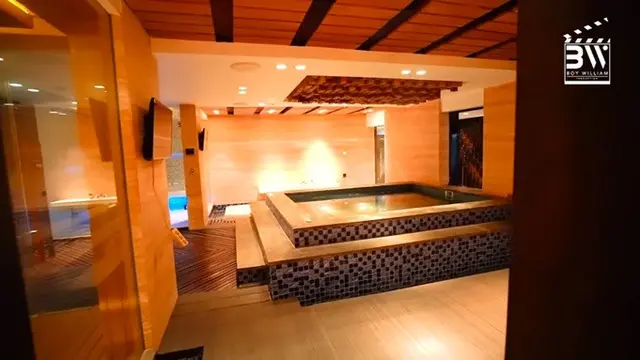 12 Potret Rumah Mewah Manoj Punjabi, Ada Ruang Khusus Gym dan Sauna