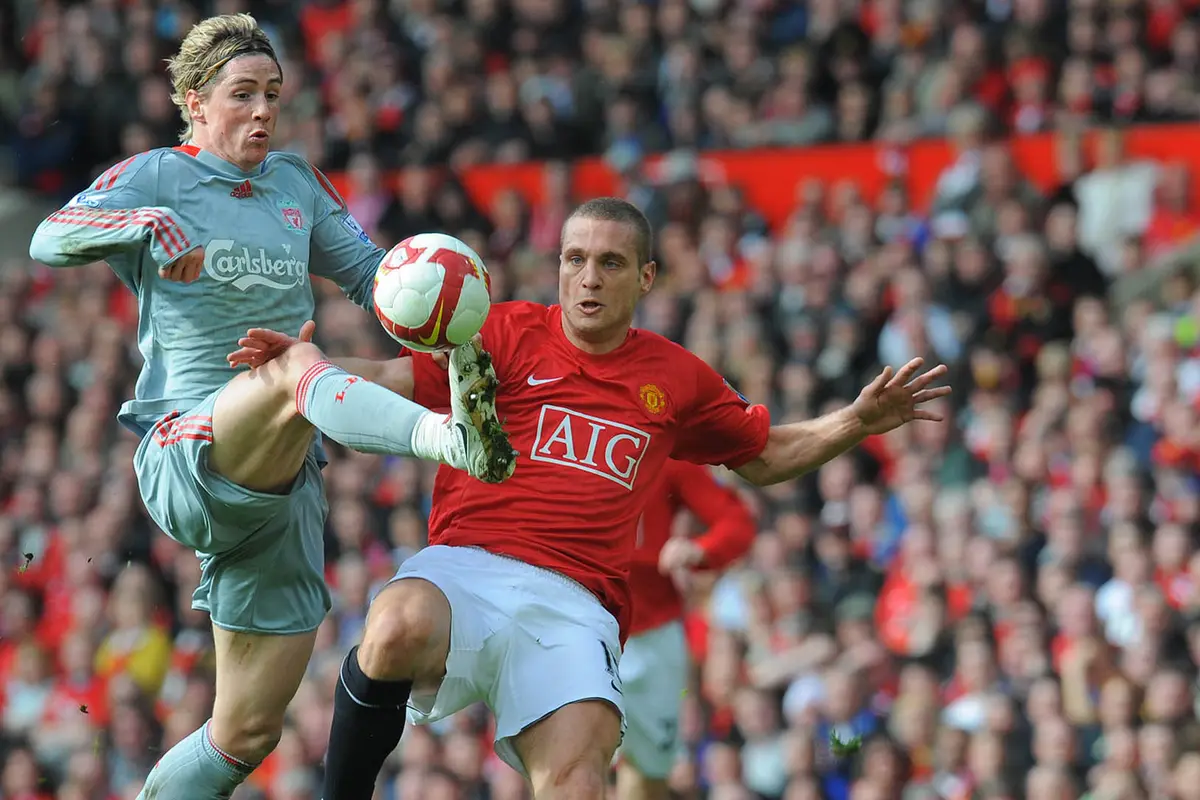 Duel Klasik MU Vs Liverpool (2009), Tuan Rumah Terkapar