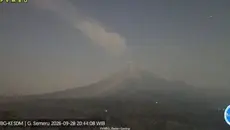 Semeru Siaga, Enam Kali Erupsi Dalam Tiga Jam