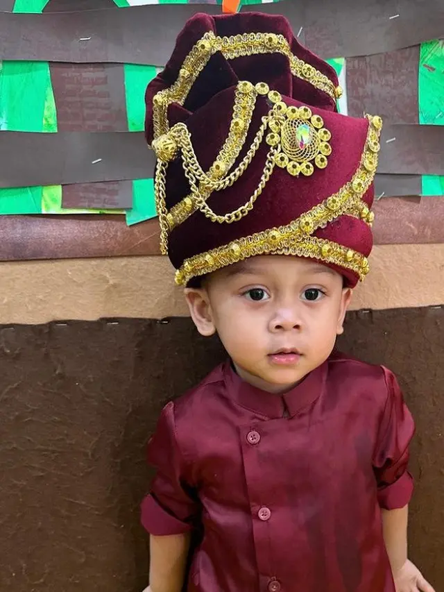 Potret Muhammad Levian Alfatih Billar (Sumber: Instagram/levianbillar dan Instagram/lestikejora)