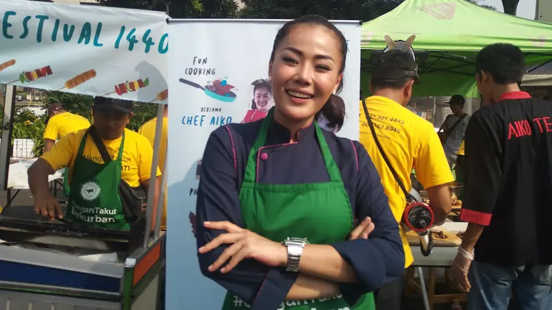 6 Potret Chef Aiko dan Suami, Makin Mesra Saat Habiskan Waktu Bersama