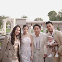 Tampil glamor, pilihan busana Jessica Mila dan keluarga saat hadiri pernikahan anak Harry Tanoesoedibjo bisa jadi referensi untuk kondangan. [@jscmila].