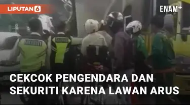 Keributan antara pengendara motor dan petugas sekuriti terjadi di Setiabudi, Jakarta Selatan. Peristiwa keributan ini viral di media sosial dan terjadi pada Rabu (13/3/2024)