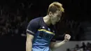 Ganda putra Indonesia, Marcus Gideon, merayakan poin masuk saat melawan rekan senegaranya pada Indonesia Masters 2019 di Istora Senayan, Jakarta, Rabu (23/1). Kevin / Marcus lolos ke semifinal. (Bola.com/Yoppy Renato)