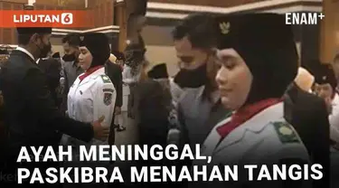 Di tengah kegembiraan perayaan HUT ke-77 Kemerdekaan RI di seluruh Nusantara, seorang Paskibra dirundung duka. Paskibra Kabupaten Tuban, Nasya Amorita terekam menahan tangis. Momen terjadi saat pelantikan paskibra oleh Bupati Tuban Aditya Halindra, u...