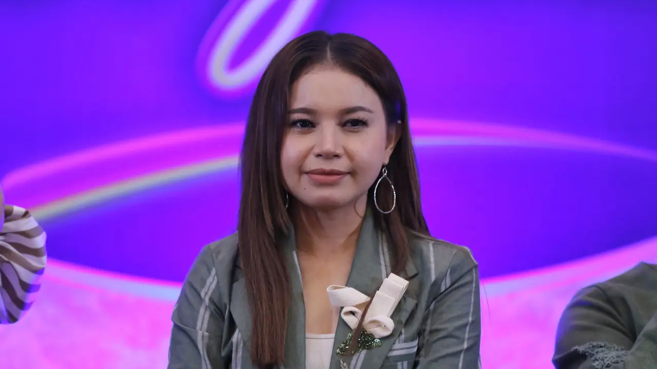 [Bintang] Rossa