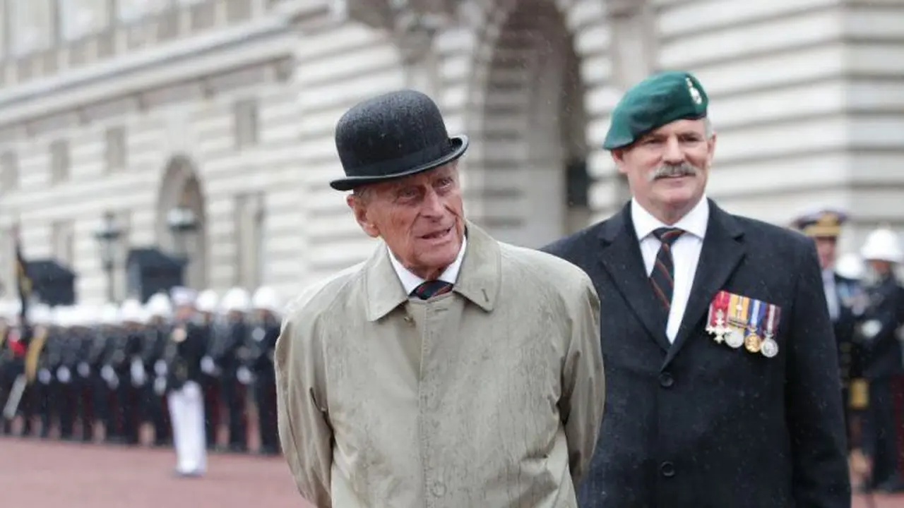 2. Pangeran Phillip, Duke of Edinburgh