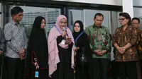 Doa Istri di Hari ke-100 Pasca-Teror Novel Baswedan