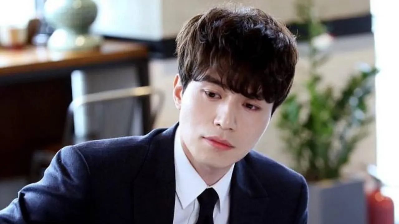 Lee Dong Wook