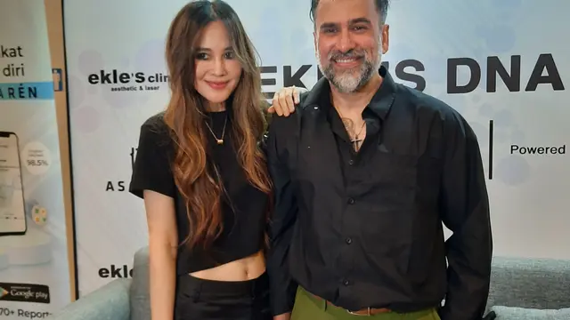 Jeremy Thomas dan Ina Thomas.