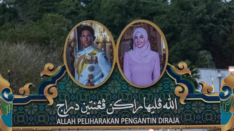 Pangeran Abdul Mateen dan Anisha Rosnah Resmi Bertunangan Jelang Akad Nikah, Bawa Seserahan Berisi Perhiasan hingga Pisau