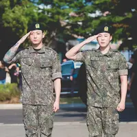 Jimin dan Jungkook BTS Tampil Lebih Cute Setelah Menuntaskan Wajib Militer. Dok. Capture YouTube Dispatch