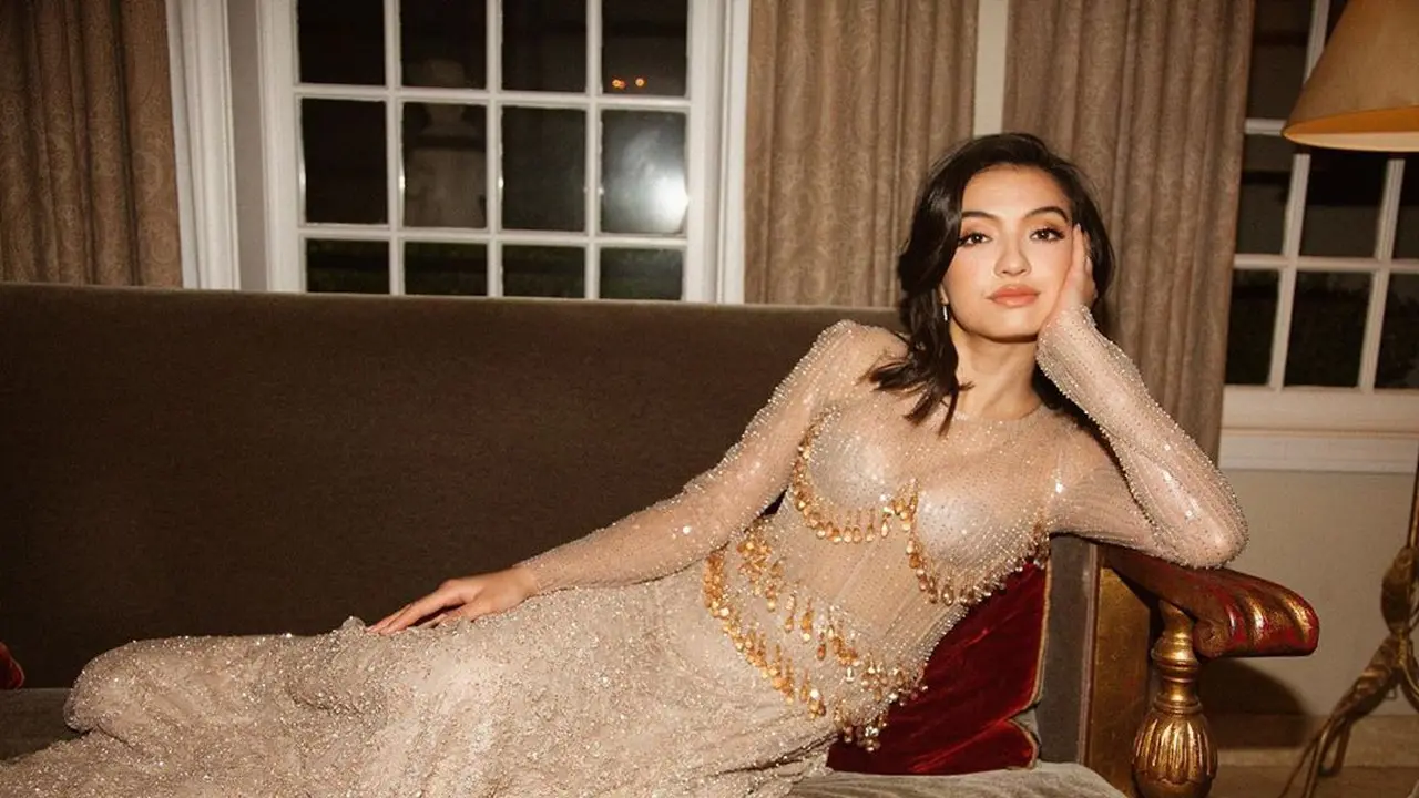 Gaya Pemotretan Raline Shah Disebut Mirip Princess Jasmine, Memukau