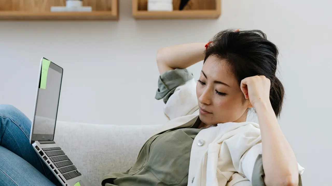 Jangan Disepelekan, Ini 4 Tanda Kalau Kamu Mengalami Burnout saat Bekerja
